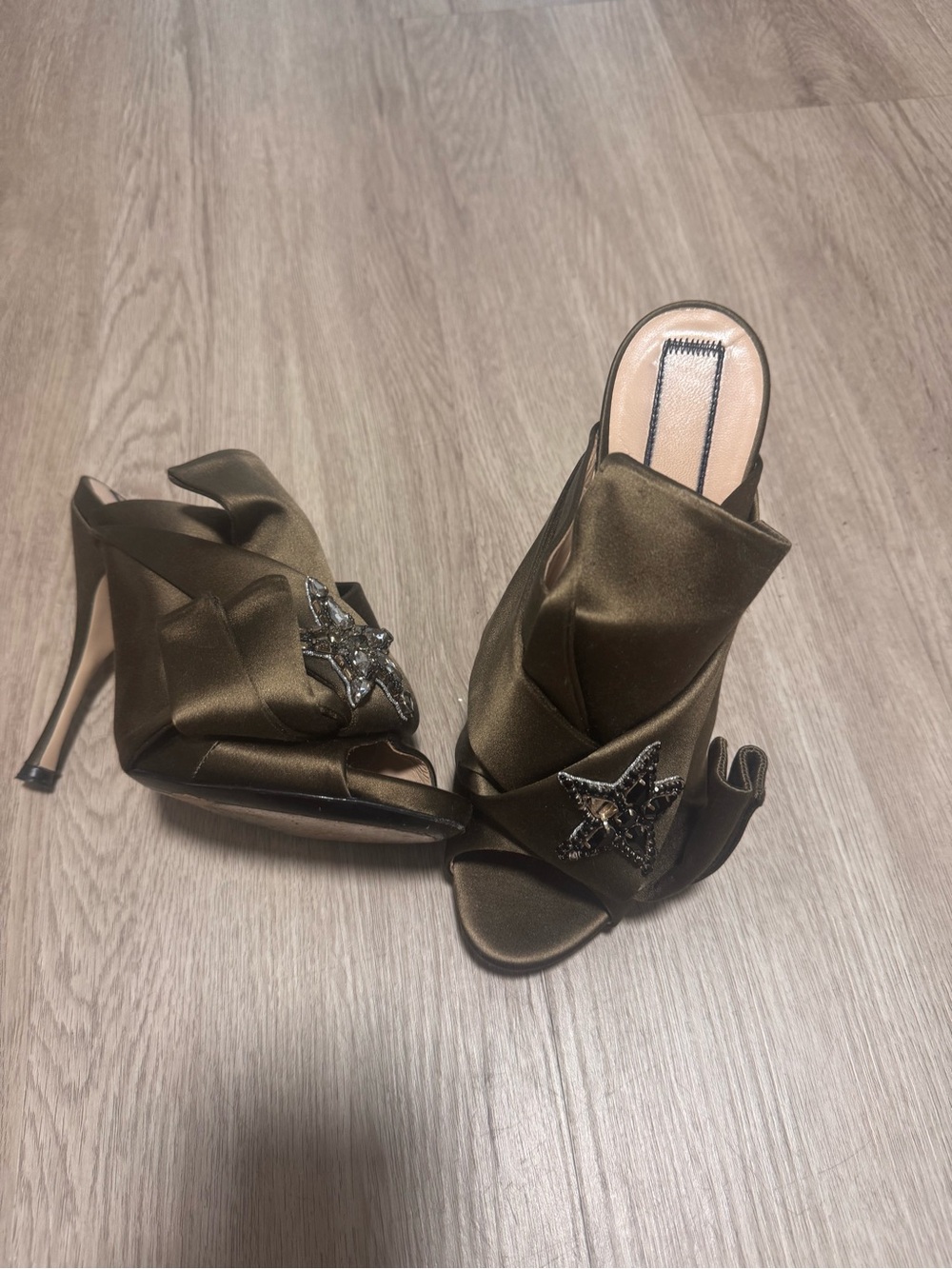 No. 21 Bronze Satin Star-Embellished Slide Heels - Picture 9 of 9